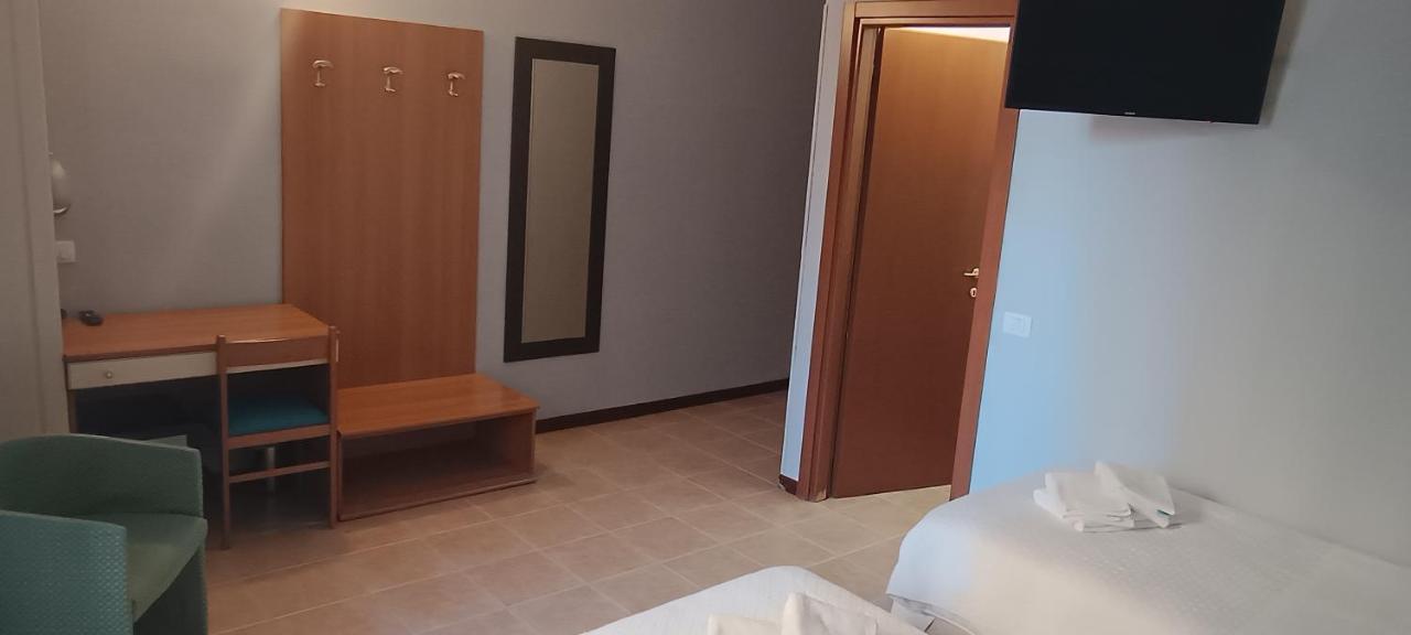 Hotel Nuovo Rondo Sesto San Giovanni Exterior foto